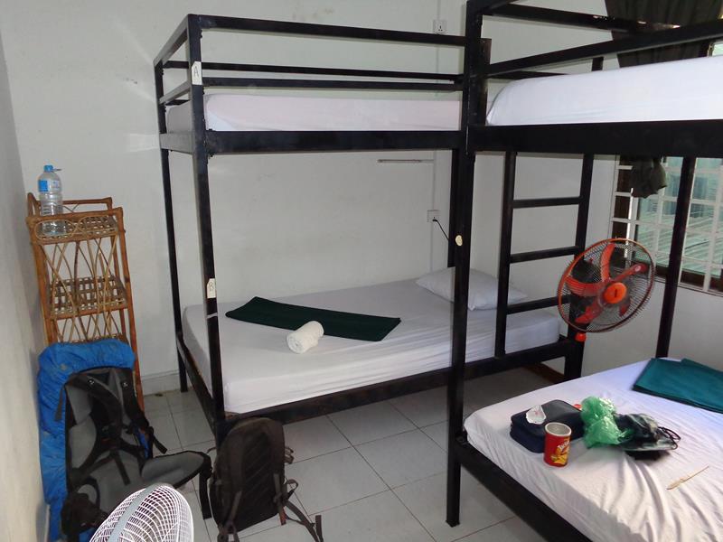 Phnom Penh (The white rabbit guesthouse) dsc01533-800x600modif
